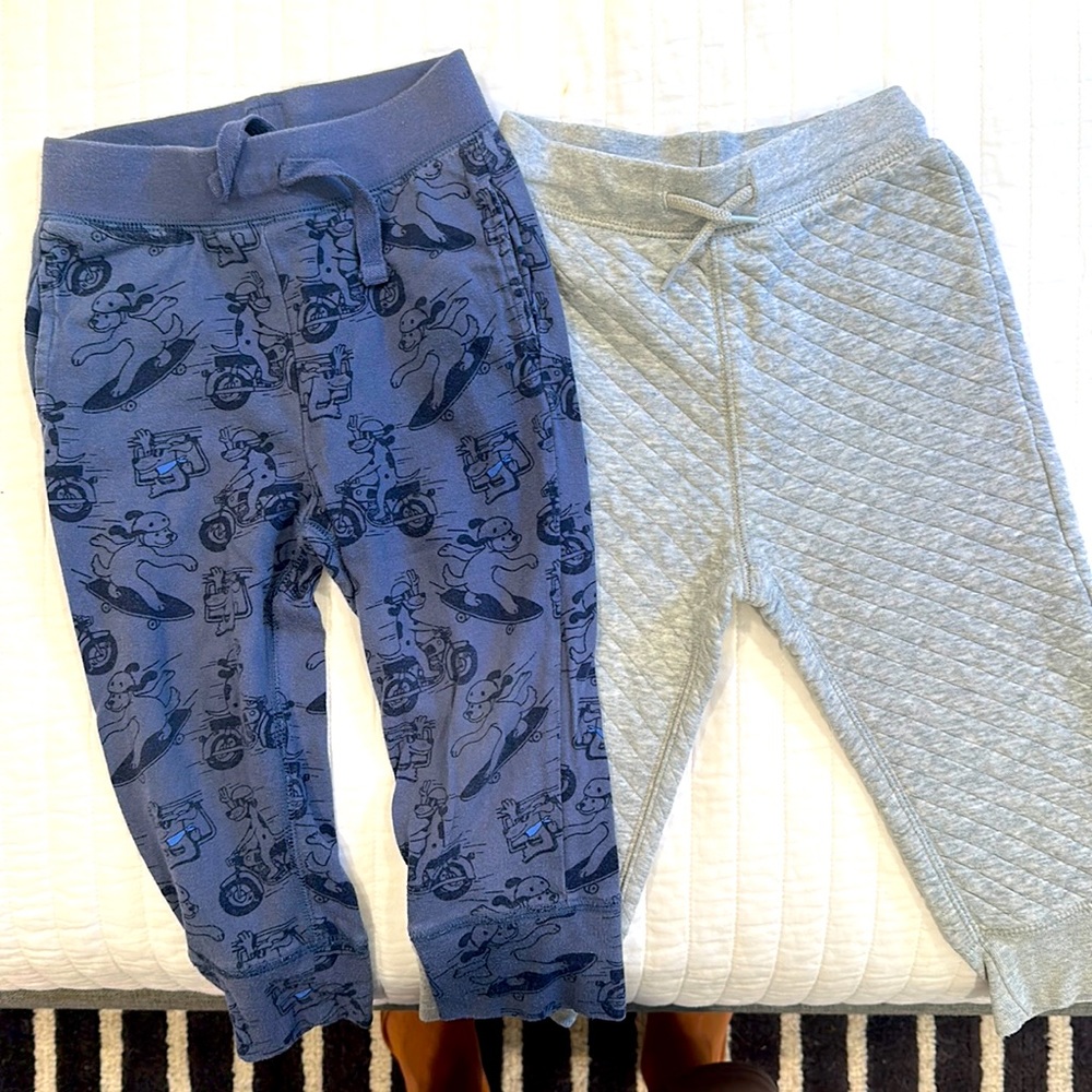 2 Pairs of Gap Toddler Sweats 🐶